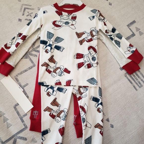 Set Of 5 Carters And Old Navy Pajama Sets - Picture 5 of 6